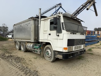 Lot 5