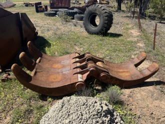 Lot 33